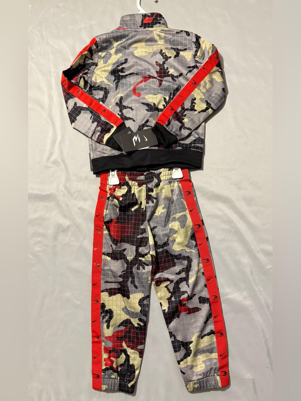Nike Red, Black & Olive Camo Zip Jacket - Picture 5 of 5